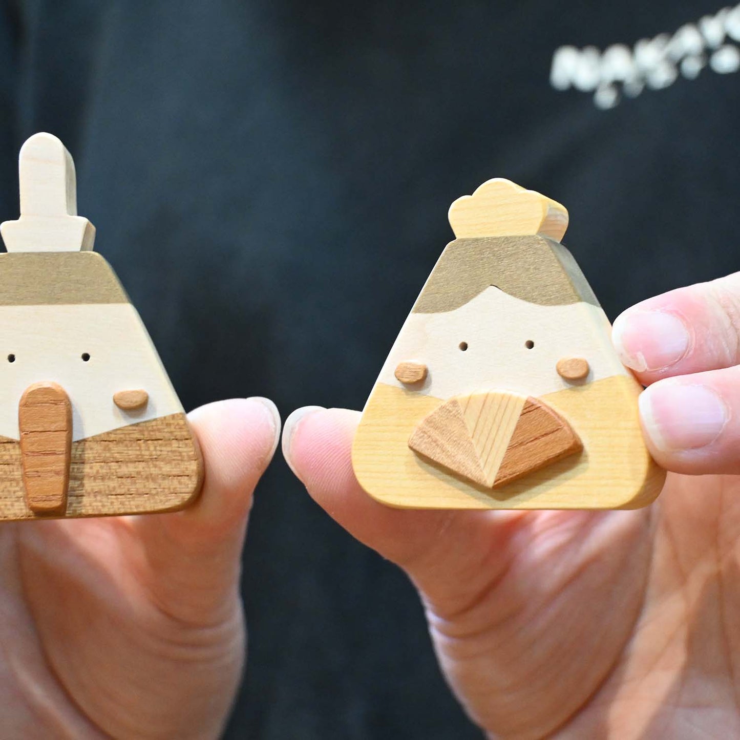 お座布団ひな人形