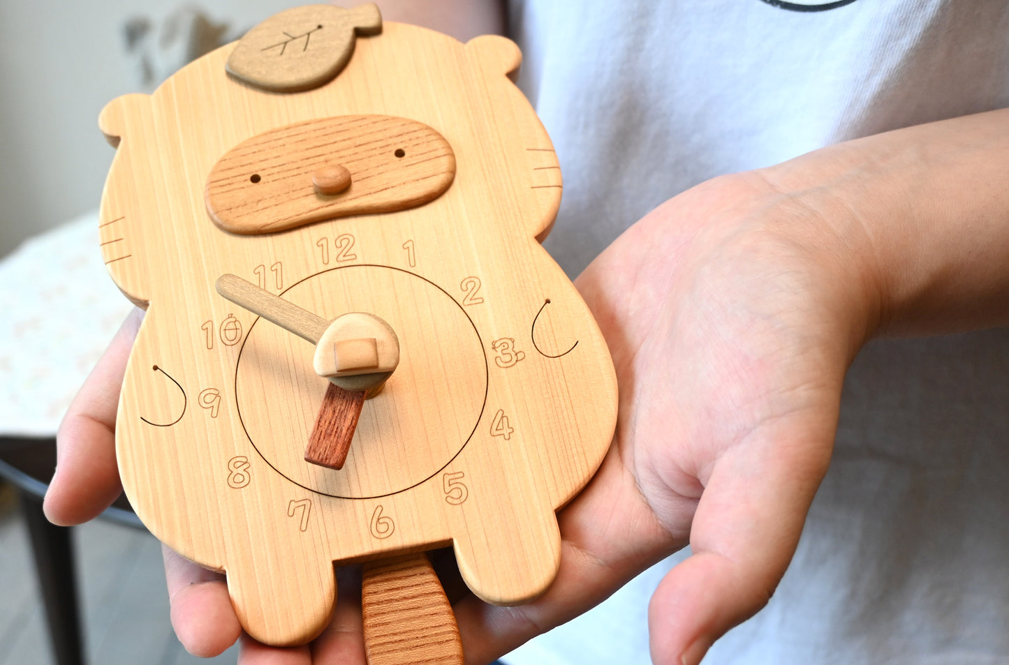 たぬきさんとおにぎりの時計